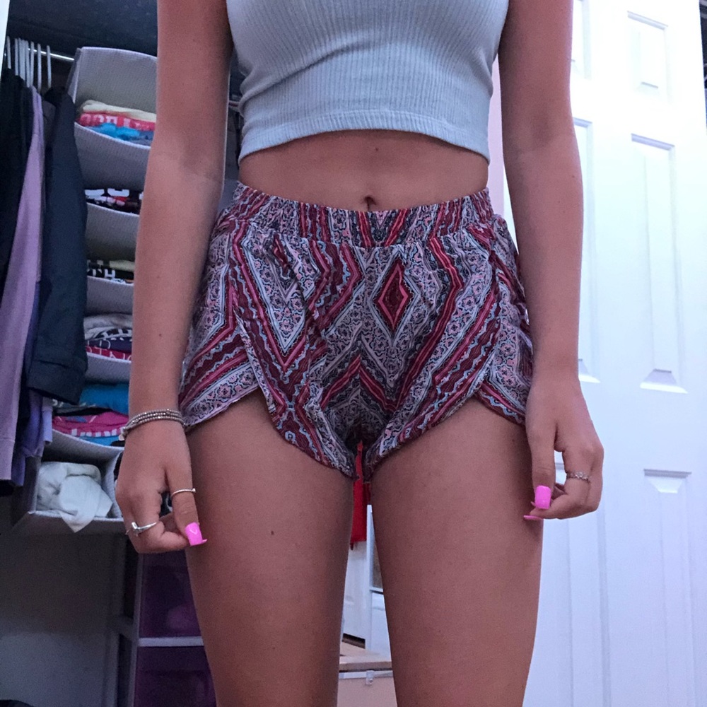 printed flowy shorts